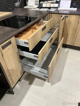Moderná kuchynská linka KYRA CREO CUCINE - 10