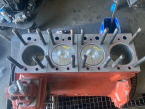 Motor po GO Zetor Z6901 vhodné aj pre URSUS C-355 - 10