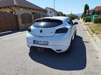 Renault Megane RS. Trophy - 10