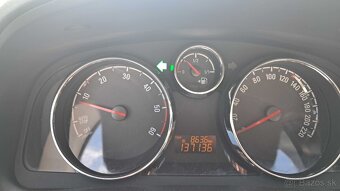 Predam Opel ANTARA 2,2 cDTi, 4x4 5/2015  137000km - 10