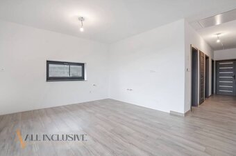 ALL INCLUSIVE | POSLEDNÁ VOĽNÁ NOVOSTAVBA | KUZMICE - 10