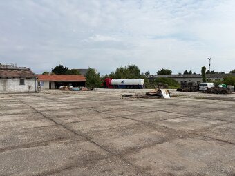 Na prenájom multifunkčné priestory - 10