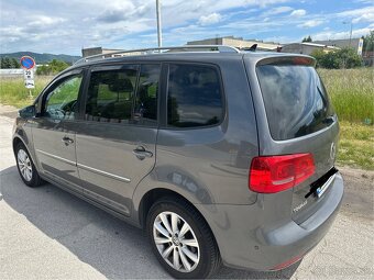 VW Touran 1.6tdi 2011 - 10