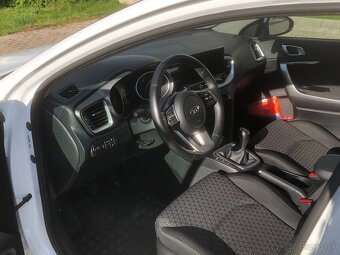 Kia ceed SW - 10