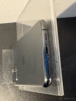Predám Apple iPhone 11 PRO 256GB Black Stsv Nového Telefónu - 10