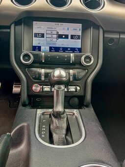 Ford Mustang 5.0 Ti-VCT V8 GT A/T - 10