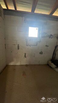 Ponúkame na predaj rozostavanú  stavbu bungalovu v obci Mark - 10