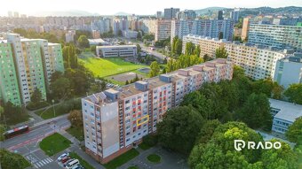 RADO | 4i presvetlený byt s loggiou na začiatku Petržalky | - 10