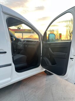 Volkswagen Caddy MAXI - 10