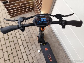 Elektricka kolobezka Kukirin G2 Master - 10