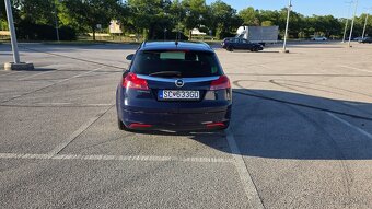 Opel Insignia 2.0 - 10