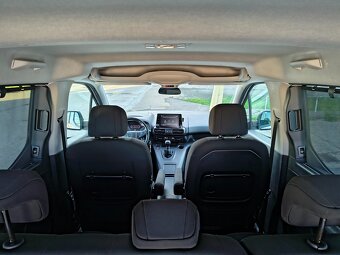 2021_Opel Combo Life DIESEL_BOHATÁ VÝBAVA_5 miest_1.maj SR_ - 10