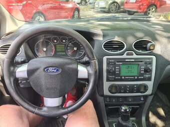 Predám Ford Focus combi 2.0tdci,100kw 6rychl,rok 2006 - 10