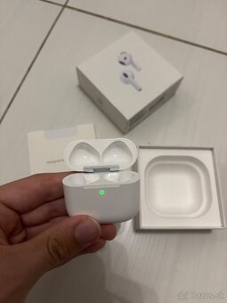 AirPods 4 (ANC)-top stav, záruka - 10