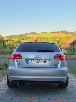 Audi A3 Sportback 2.0TDI quattro - 10