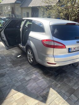 Ford mondeo mk4 - 10