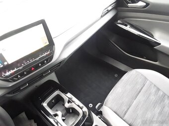 ID.4 City 109kW,MR2022, 87689Km,SilverStyle,1. majiteľ,DPH, - 10
