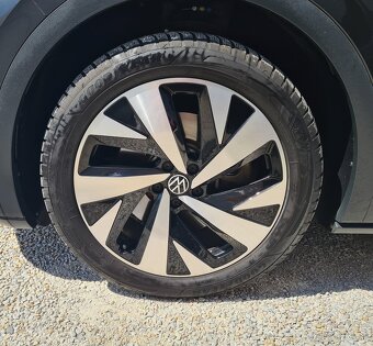 VW ID.4 PERFORMANCE UPGRADE 82KWH 1ST - 10
