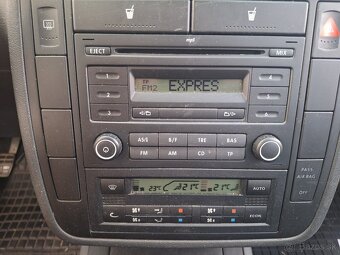 VW SHARAN 2,0TDI 103KW 7 MIESTNY KLÍMA - 10