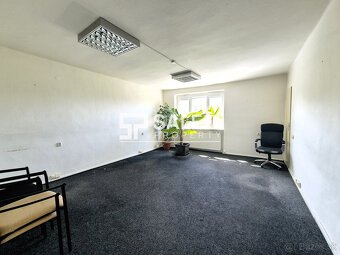 3 podlažný dom s veľkým pozemkom na Podborovej - Zvolen - 10