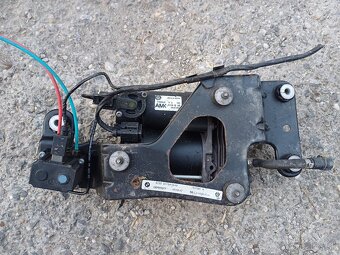 NÁHRADNÉ DIELY BMW X5 E70 - 10