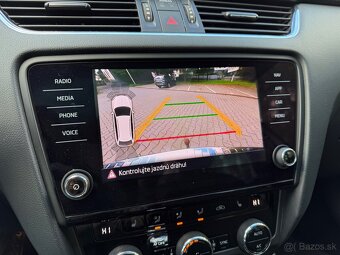 Škoda Octavia Combi 2,0 TDI Style DSG 7 - 10