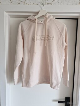 NOVE Guess mikina S (az po stredne M) - 10