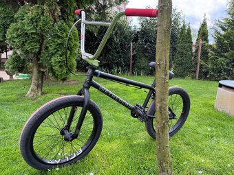 Bmx wethepeople trust - 10