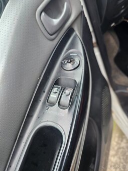 5 Miestna dodávka Hyundai h1 2.5Td Nová Stk-Ek - 10