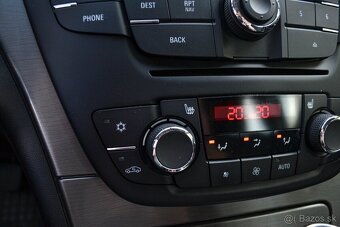 Opel Insignia combi - 10
