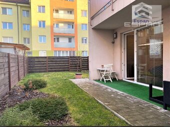 Dám do prenájmu 1izbovy byt so 100m2 zahradou - 10