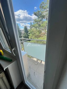 NOVÁ CENA: 3i byt s dvoma balkónmi; 63,6 m2; Zvolen-Centrum; - 10