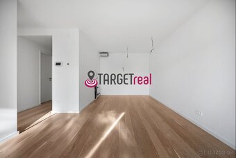 TARGETreal | Moderný a svetlý byt v projekte ZWIRN s výhľado - 10