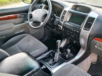 Toyota Land Cruiser 120 3.0 D-4D - 10