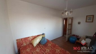4izbový rodinný dom Veľký Kýr - 10