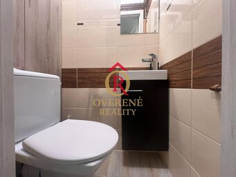 Na predaj priestranný 3,5-izbový byt s dvoma loggiami – Bans - 10