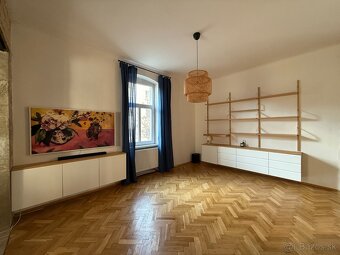 Štýlový 2,5 izbový byt, Palárikova ul. s garážou - 10
