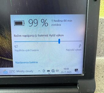 Fujitsu Lifebook / i5 M480 / 4GB RAM / 128GB SSD / 15.6" - 10