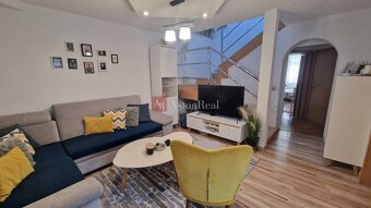 Rodinný dom Komplet moderne a pekne zrekonštruovaný Poprad - - 10