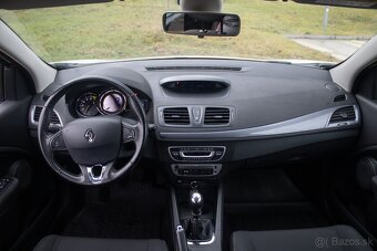 Renault Mégane Grandtour 1.2 TCe Limited 1. majiteľ - 10