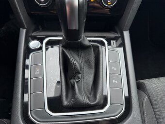 Vw passat variant EVO Elegance 2.0tdi dsg - 10