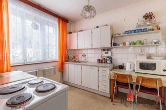 5,5 izbový starší rodinný dom na predaj - Valaská Dubová - R - 10