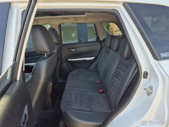 Suzuki Vitara 1.6 DDiS Premium 4WD 6TCSS - 10