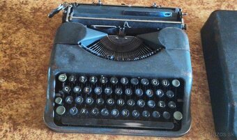 starožitní písací stroj Hermes Baby - 10