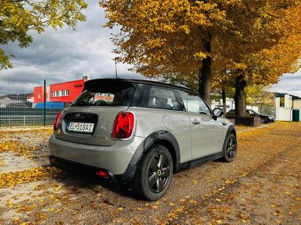 Mini Cooper S Essential 2022 (13 000 € odpočet DPH) - 10