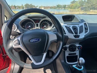 Ford Fiesta 1.2 benzín - 10