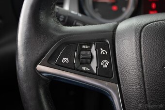 Opel Astra ST 2.0 CDTI Cosmo 121kW – TOP výbava, 1. majiteľ - 10