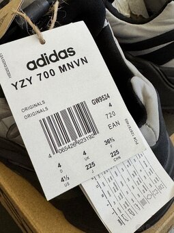 Adidas Yeezy 700 MNVN metal veľ. 36,5 - 10
