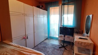 Predaj 3 izbový byt Levice - 10