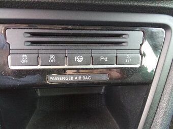 VOLKSWAGEN SHARAN 2.0 TDi r.v 2012 - 10